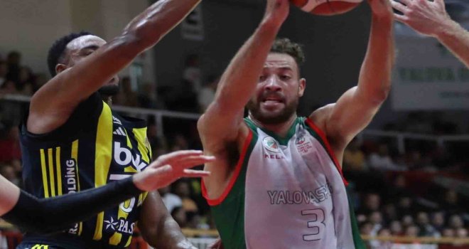 Fenerbahçe Beko, Yalova'da uzatmada kazandı