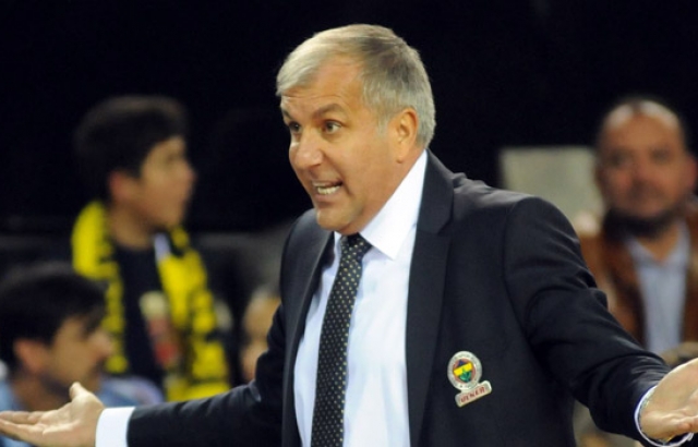 Obradovic hakemlerden dert yandı