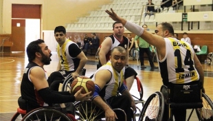 Buca Belediyespor, Aydın'ı farklı geçti