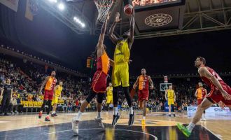 Mersin'den Galatasaray'a 38 fark