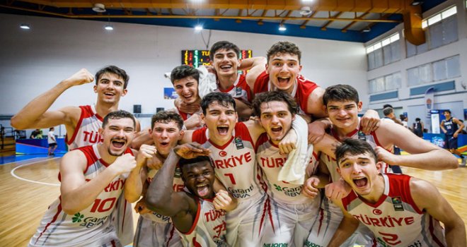 U18 Erkek Millilerimiz yarı finalde